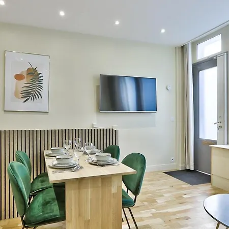 Appartement Cosy - Eiffel Tower *